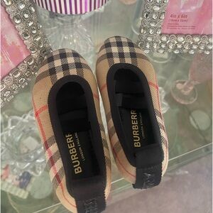 Burberry kids Beige Vintage Check Pumps toddler